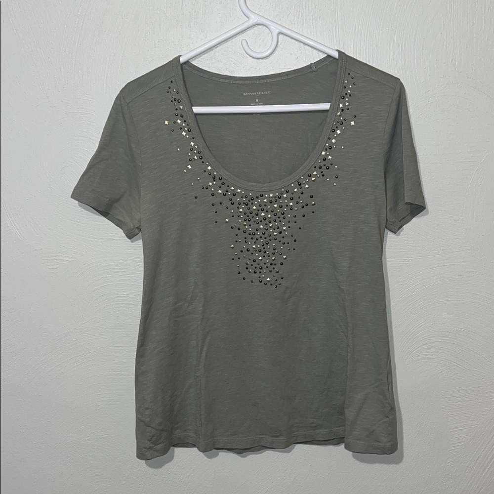 Banana Republic Embellished Olive Short Sleeve Tee